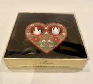 Hallmark 1979 Year Ornament Christmas Tree Heart Two Doves Twirl About W/ Box