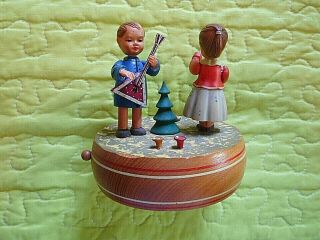Vintage " Playing Musicians Music Box,  By Anri,  Reuge Swiss Musical Movement