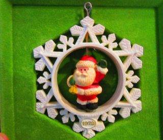Hallmark Santa In Snowflake 1979 Ornament Twirl Tree Trimmer Col