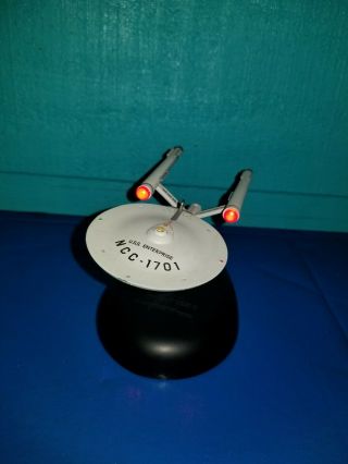 2006 Hallmark Star Trek Uss Enterprise Ncc - 1701 Magic Sound & Lights Ornament