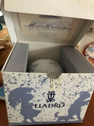 Lladro Ball 1997 Christmas Porcelain Ornament And Box 16442