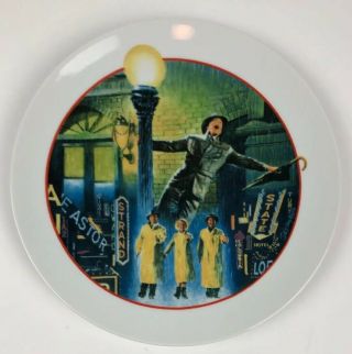 Avon - Images Of Hollywood “singin In The Rain” Porcelain Plate.  (8”x8”)