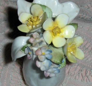 Vtg Royal Doulton Porcelain Pastel Pink Blue Flowers England Floral Bouquet Vase 4