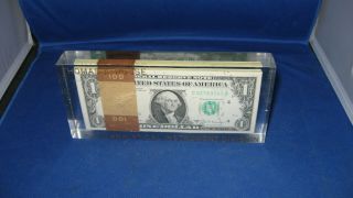 100 Dollar Bills In Lucite Box Paper Weight Thomas A Rosse Il Analytical Instrum