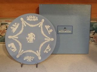Wedgewood Jasperware White On Blue China 9 " Cupid Cake/serving Plate - Mib,  2738