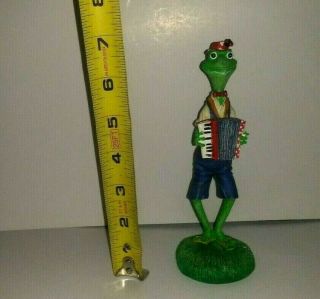 Vintage Tall Tales By Russ Berrie Toadally In Tune Frog With Accordion Figurine