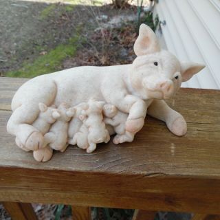 Quarry Critters Pig Mama Piglets Babies The First Supper Collectible Item.  - 8 "