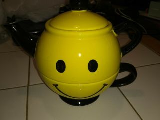 Cracker Barrel Teapot And Cup Smiley Face Home Decor Breakfast Makes Me Happy