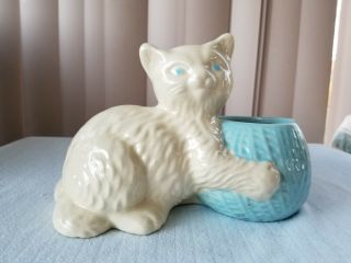 Vintage Hager Planter White Kitten With Blue Yarn Ball