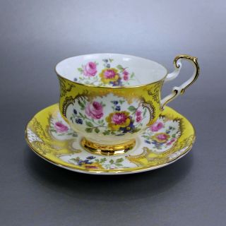 PARAGON | Footed Tea Cup & Saucer | PAR124 | Gold Gilt Highlights | Pink Flowers 2