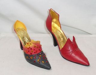2 Just The Right Shoe Figurines By Raine - Passion 