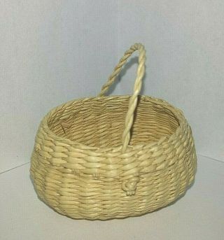 Vintage Miniature Hand Woven Basket W/handle Dollhouse Little Treasure
