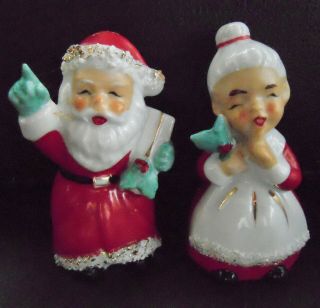 Vintage Christmas Salt And Pepper Shakers Santa Claus & Mrs.  Claus - Japan