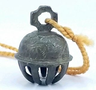 Vintage Handmade Etched Cast Bronze Elephant Claw Buddhist Prayer Bell 2