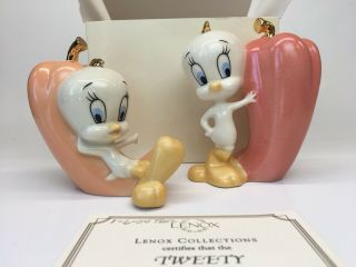 Lenox Classics Looney Tunes Tweety Salt And Pepper Shakers,  Box And