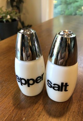 vintage gemco salt and pepper shakers 2