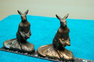 2 pc pair Vintage 1950 ' s Metal Kangaroo Figurines Almar Metal Art Co Marion Pa 4