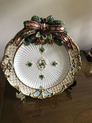Fitz And Floyd Classics Christmas Plate 9.  5 " X10 " Pine Cones Bow White Gold Dish