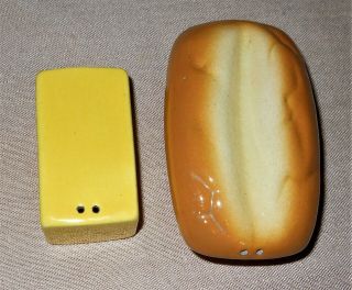 Vintage Go - With Bread And Butter Salt And Pepper Shakers