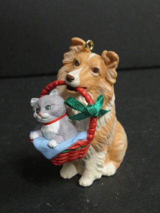 Hallmark 1991 " Tramp & Laddie " Cat And Collie Dog Christmas Ornament (ch - 1)