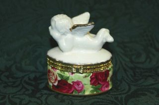 Royal Albert " Old Country Roses " Cherub Small Treasure Box,  England