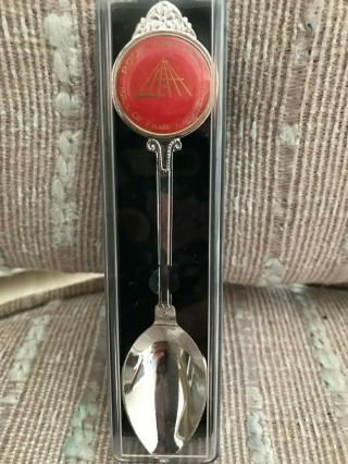 Cleveland Zoo Rainforest and Rock N Roll Hall of Fame Collector ' s Spoons 5