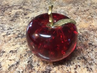 Dynasty Gallery Heirloom Collectibles Red Art Glass Apple Paperweight 3” tall 2