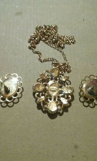avon necklace and earring set.  cameo.  set.  pierced earrings. 3