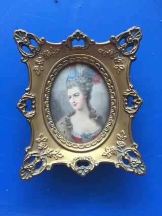 Vintage A Cameo Creation Madame De Pompadour Gold Tone Plastic Ornate Frame