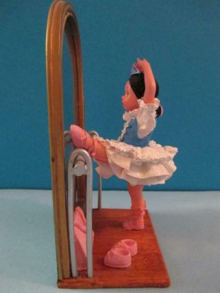 Madame Alexander AT THE BARRE Ballerina Doll with Mirror 7 