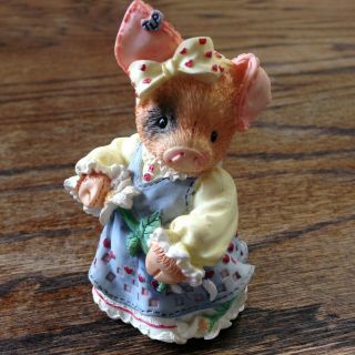 Enesco 1995 Tlp This Little Piggy Figurine " Sow In Love " 159514 Girl Pig Flower