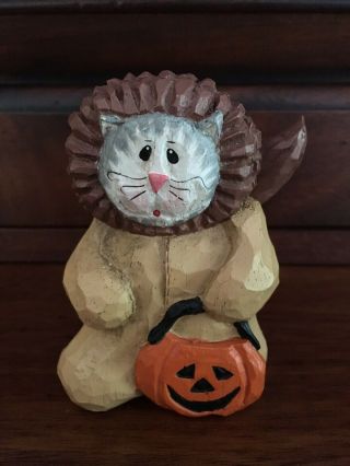 Eddie Walker Halloween Gray/white Cat In Lion Costume Retired A,