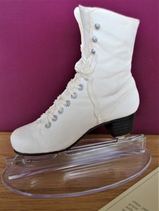 Just The Right Shoe - Figure Eight ice skating boot 3