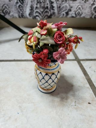 Mini Vase With Decorative Flowers 2