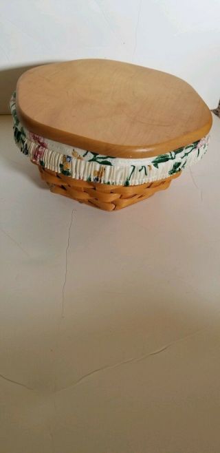 Longaberger Small Basket With Lid,  Cloth Liner And Plastic Liner 2000