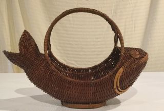 Vintage Two - toned Nautical Fish Shaped Wicker Rattan woven Basket w Handle 13x9 2