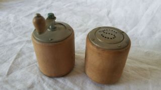 Vintage Wooden w/ Metal Insides - Top Salt and Grinder Pepper Shakers 2