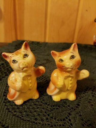 4 Pair Vintage Porcelain Ceramic Cat Kitten Salt and Pepper Shakers Japan 3