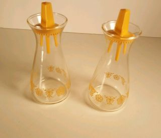 Vtg Pyrex Butterfly Gold Clear Glass Salt & Pepper Shakers