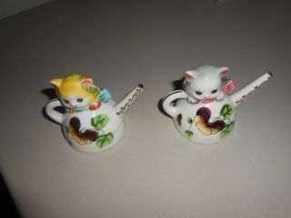 Vintage Kittens In Teapots Ceramic Salt & Pepper Shaker Set Made In Japan