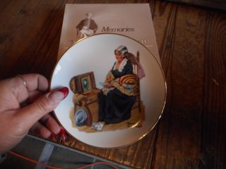 Vintage Norman Rockwell Small Collectors Plate Memories
