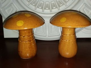 Vintage Giant 70s Mushroom Salt And Pepper Shakers Set Gold Yellow Dots 5 " Tall