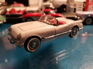 Franklin Classic Cars Of The 1950s 1/43 Scale 1953 Chevy Corvette Roadster