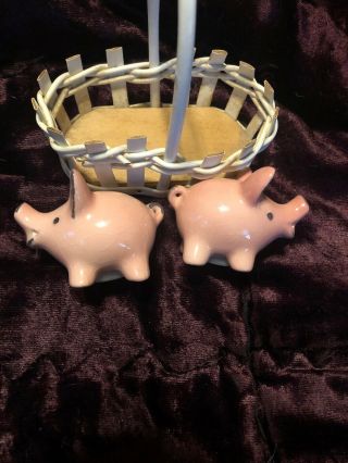 Adorable Vintage Ceramic Pink Pigs in Pen Caddie Salt & Pepper Shakers Japan Pig 4