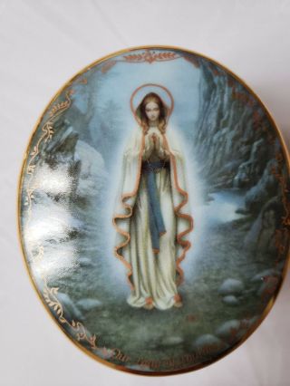 Visions Of Our Lady Hector Garrido Our Lady Of Lourdes Music Box 1994 1st Issue