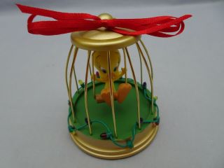 Qxi4004 Tweety Bird Looney Tunes Music & Voice 2004 Hallmark Keepsake Ornament