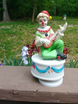 Vintage Bisque Porcelain Music Box Guitar Clown Taiwan Ucgc