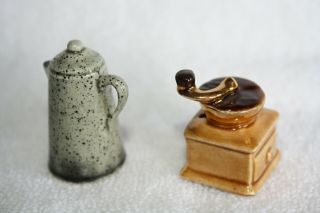 Arcadia Miniature COFFEE POT and COFFEE GRINDER Mini Salt And Pepper Set 2