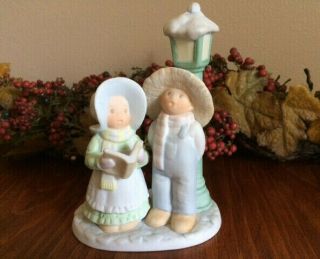 Homco Joy To The World Circle Of Friends Figurine 1992 Gently Pre - Owned