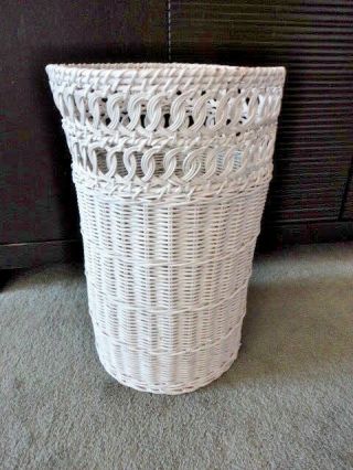 White Rattan Wicker Waste Basket Trash Can 13.  5 " Tall Shabby Cottage Chic